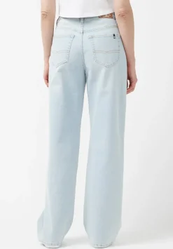 Jennifer Super High Rise Women’s Jeans with Loose Straight Leg - BL15911