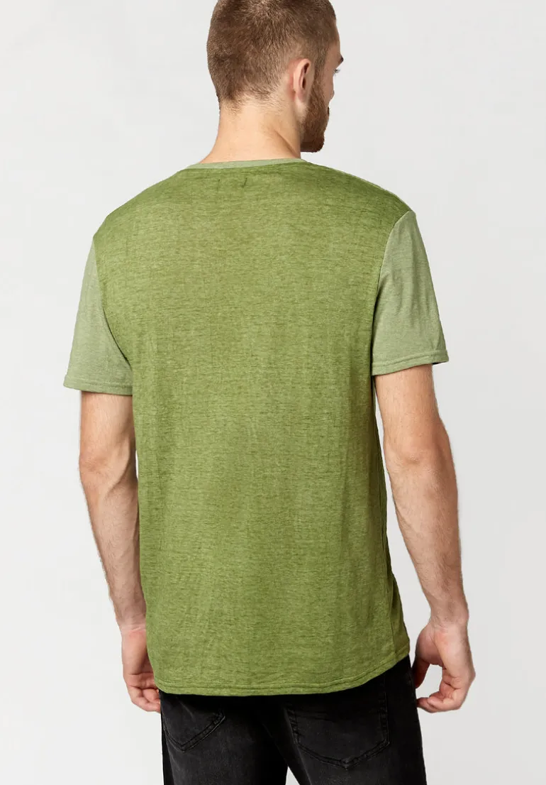 Kaddy Men's T-Shirt with Tonal Trim in Green - BM23555