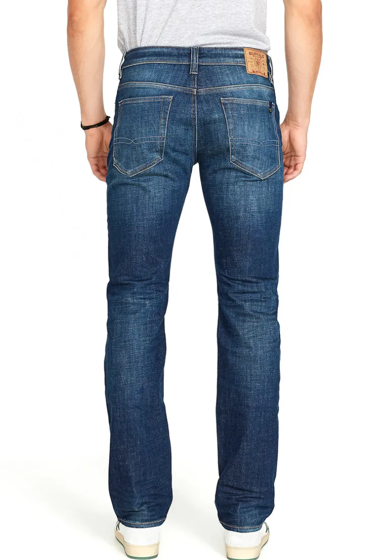 Relaxed Straight Driven Men's Jeans in Dark Blue Sanded- BM22640