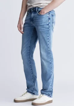 Straight Six Men's Five-Pocket Freedom Flex Jeans, Sanded Wash - BM22998