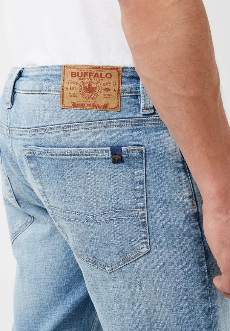 Straight Six Men's Jeans in Sanded Light Blue - BM22862
