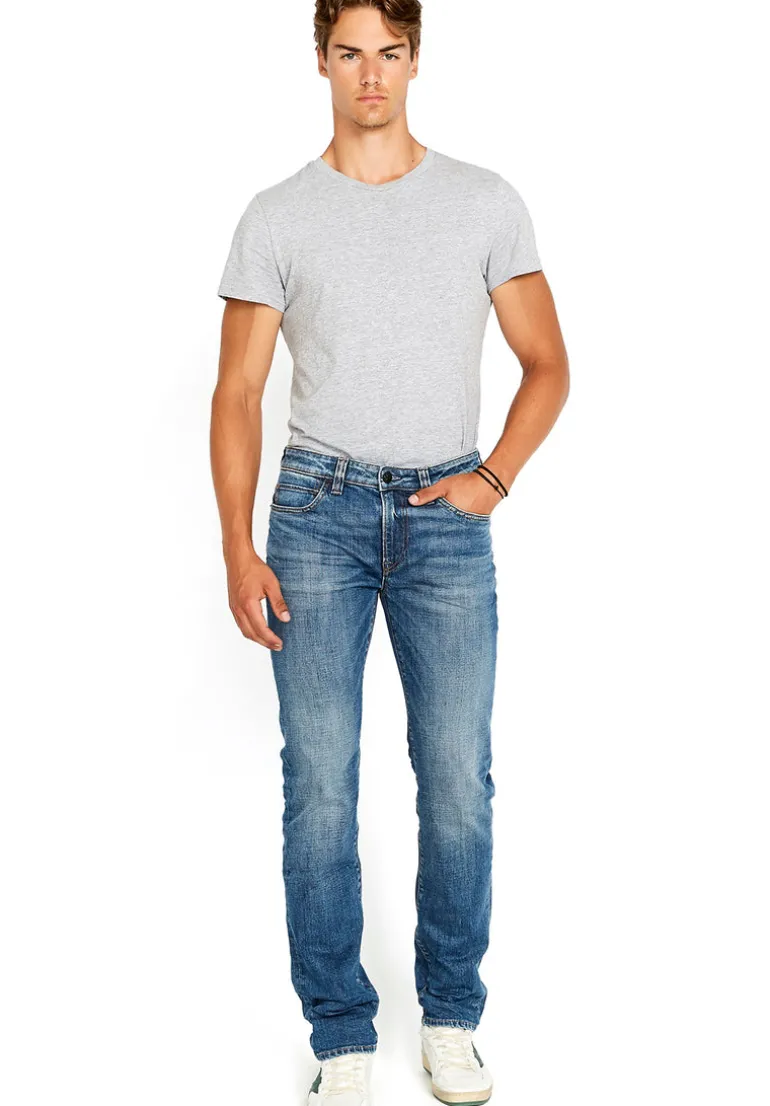 Straight Six Men's Jeans in Sanded Blue - BM22607