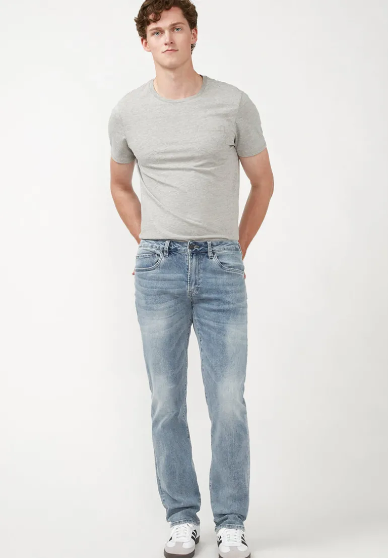 Straight Six Men's Jeans in Whiskered and Contrasted Blue - BM22634