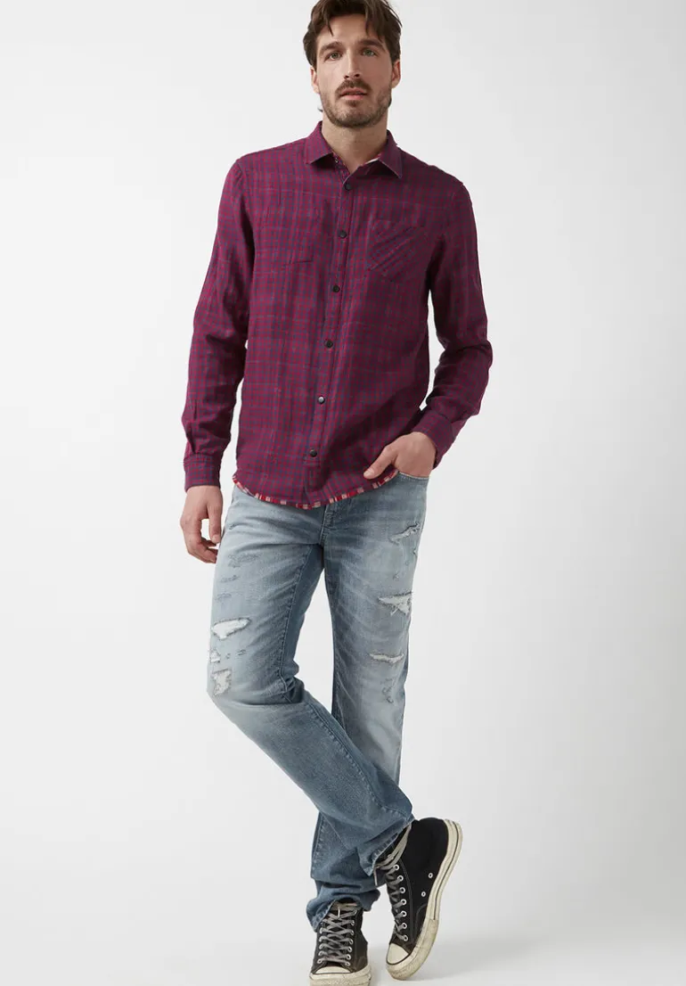 Surza Men’s Long-Sleeve Reversible Plaid Shirt, Red - BM24056