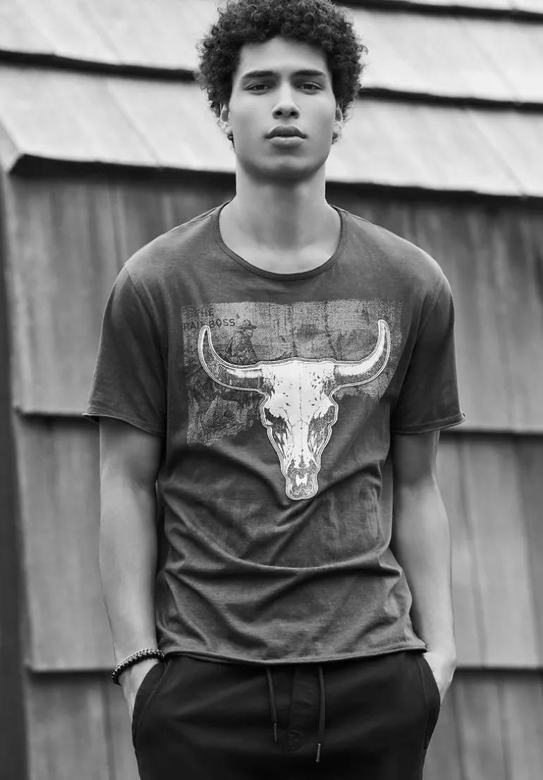 Tilton Men's Short-Sleeve Graphic T-Shirt, Charcoal - BM24473